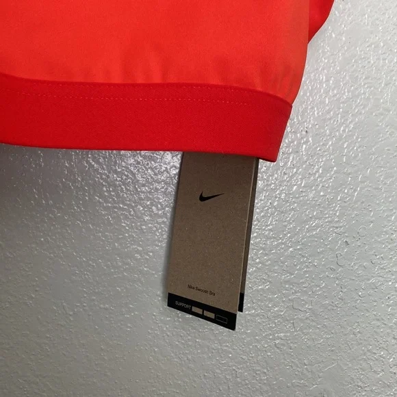 ‼️ONLY 1‼️Nike Women’s Medium Support Non Padded Sports Bra XXL - Picture 3 of 5